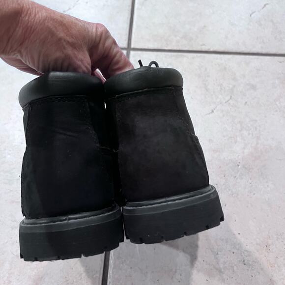 Timberland Nellie waterproof chukka black work boots size 8.5 main image 5